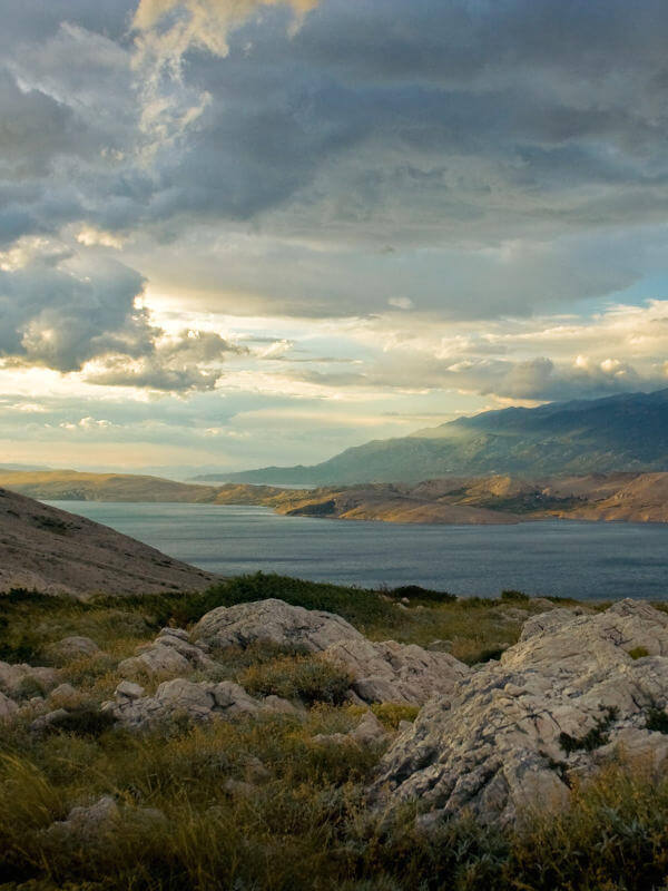 Islands of Croatia 2 Velebit depuis Pag