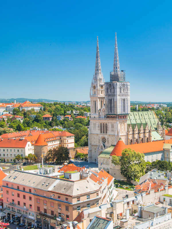 Home 2 La cathédrale Saint-Stéphane
