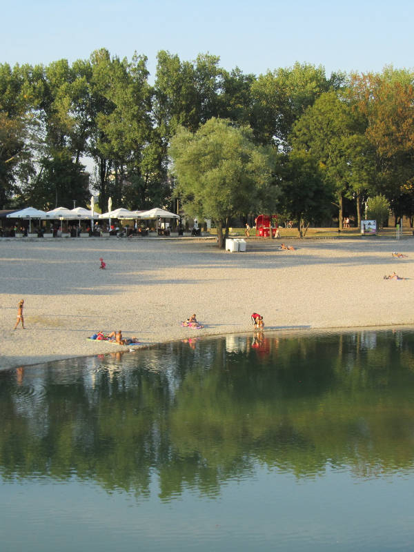 Bundek park 2 Le grand lac du parc Bundek