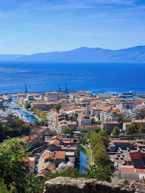 Rijeka 6 rijeka depuis les hauteurs